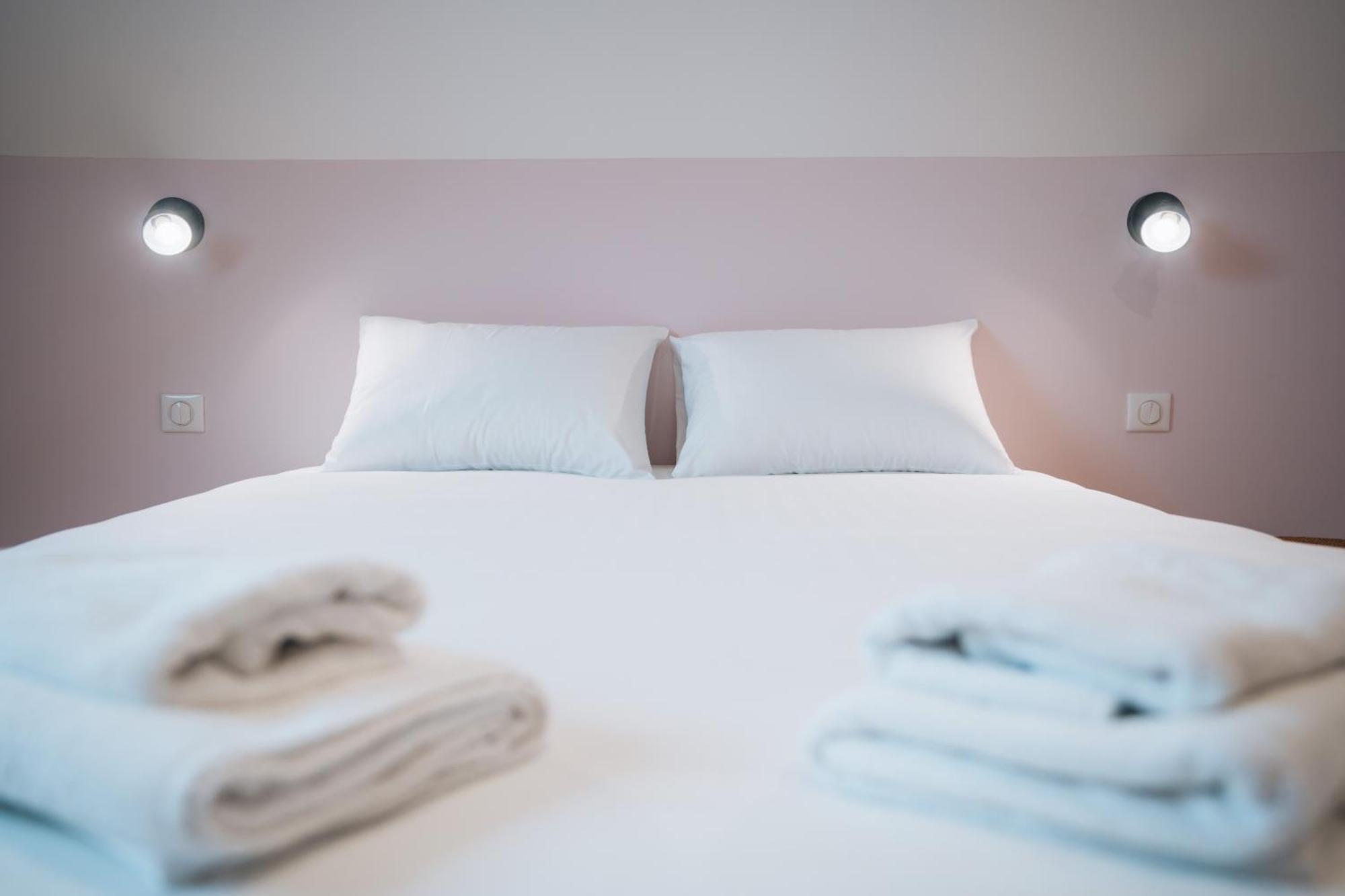La Marjolaine - Demeure D'Hotes - Service Para-Hoteiier - Premium Châteauroux Buitenkant foto