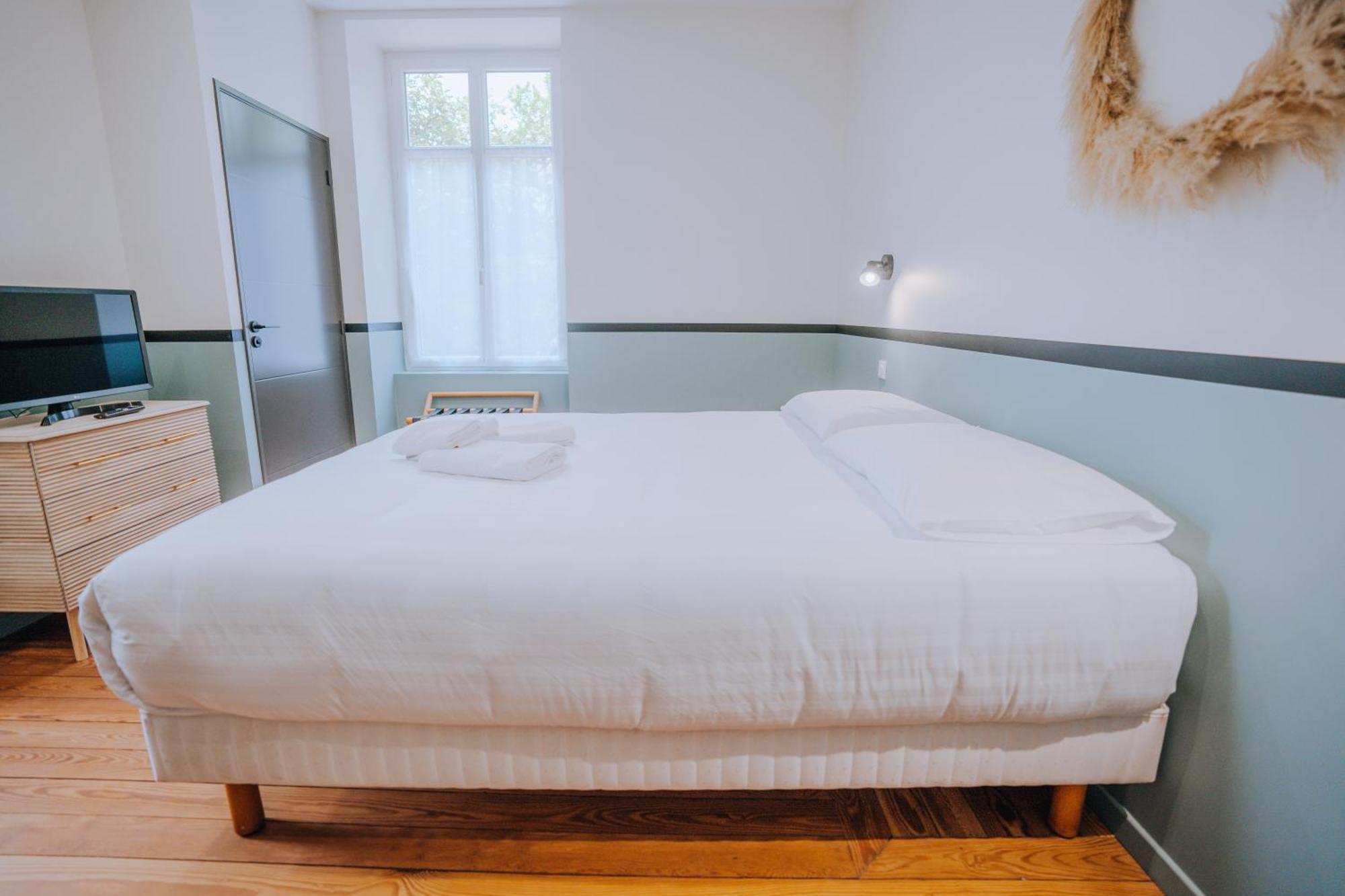 La Marjolaine - Demeure D'Hotes - Service Para-Hoteiier - Premium Châteauroux Buitenkant foto