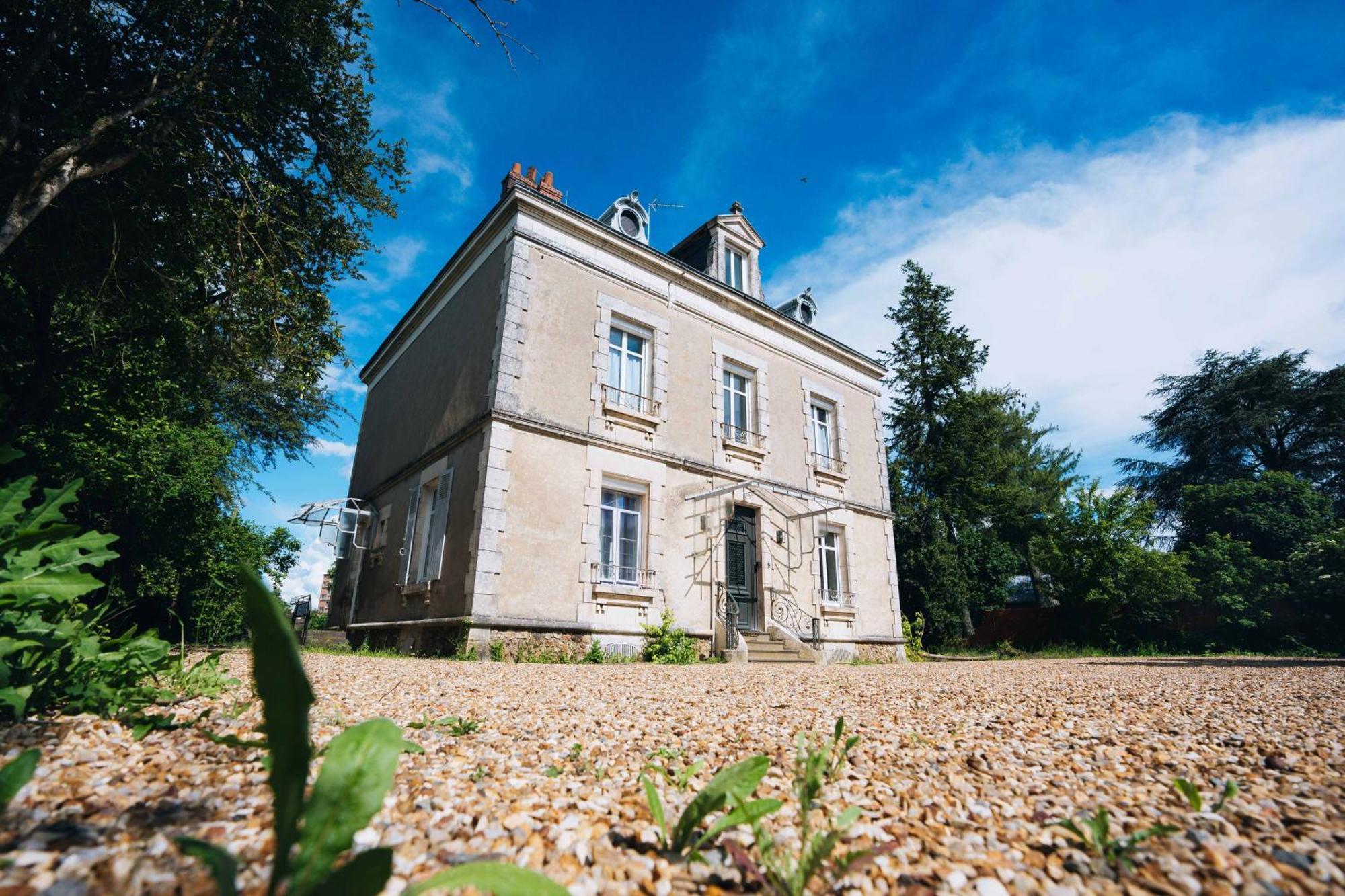 La Marjolaine - Demeure D'Hotes - Service Para-Hoteiier - Premium Châteauroux Buitenkant foto